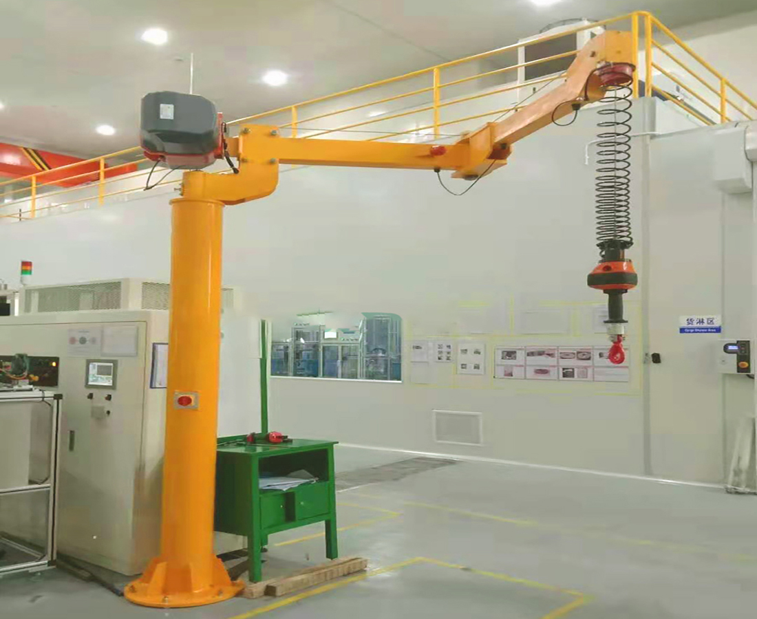 智能平衡懸臂起重機——精準、高效、安全護航