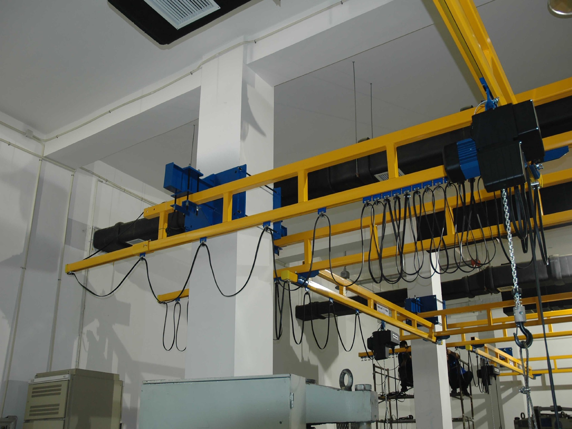 突破限制，開(kāi)啟智能起重新時(shí)代——KBK鋼性立柱式起重機(jī)